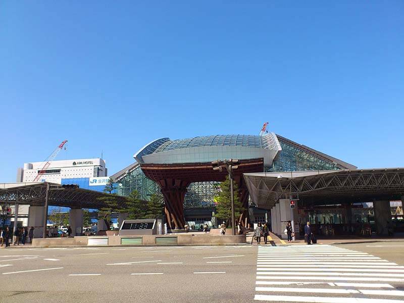 金沢駅